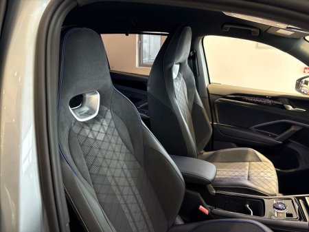 2026 Volkswagen Tayron R-line 75 PHEV €61,617 thumbnail