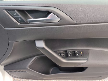 2021 Volkswagen Polo - thumbnail 9