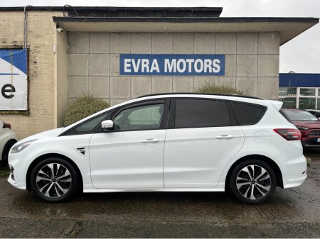 2023 Ford S-Max 7 SEATER AUTOMATIC ST-LINE 2.5 HYBRID PETROL //HIGH SPEC//HEATED SEATS AND STEERING WHEEL//ELECTRIC HALF LEATHER SEATS//REVERSE CAMERA//KEYLESS ENTRY//SAT NAV// €37,950 thumbnail