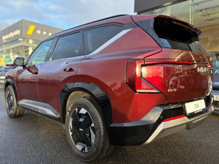 2026 Kia EV5 Earth 2 ( Range 530km ) €49,495 thumbnail