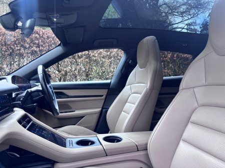 2022 Porsche Taycan - thumbnail 17