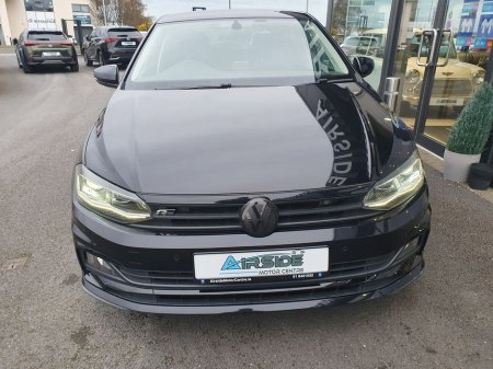 2019 Volkswagen Polo - view 4