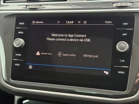 2021 Volkswagen Tiguan - thumbnail 17