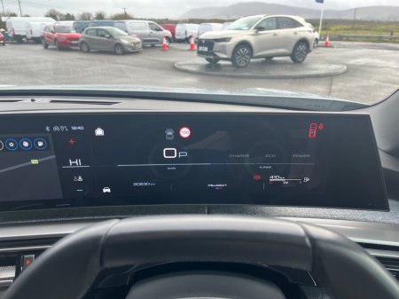 2025 Peugeot 3008 1.2 MHEV PureTech 136bhp eDCS6 Allure thumbnail