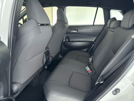 2023 Toyota Corolla Cross 2.0 Sport Hybrid *Black Roof* €34,950 thumbnail