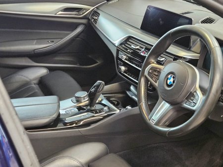 2019 BMW 5 Series - thumbnail 18