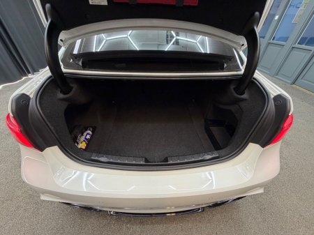 2016 BMW 3 Series - thumbnail 33