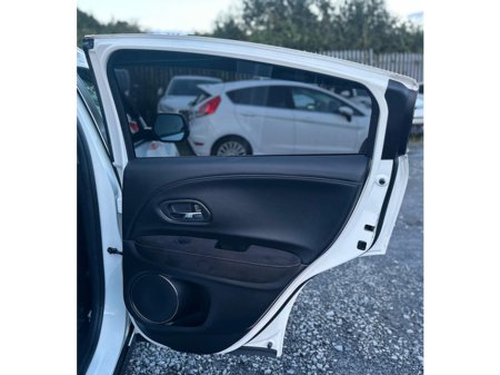 2017 Honda Vezel - thumbnail 9