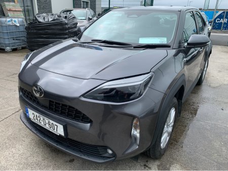 2024 Toyota Yaris LUNA €32,900