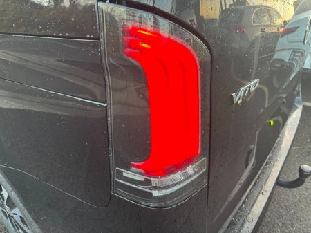 2026 Mercedes-Benz Vito SOLID REAR TAILGATE