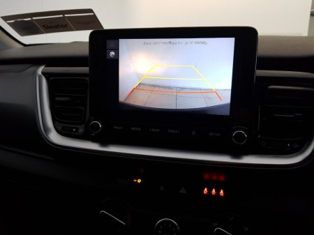 2024 Kia Stonic - thumbnail 13