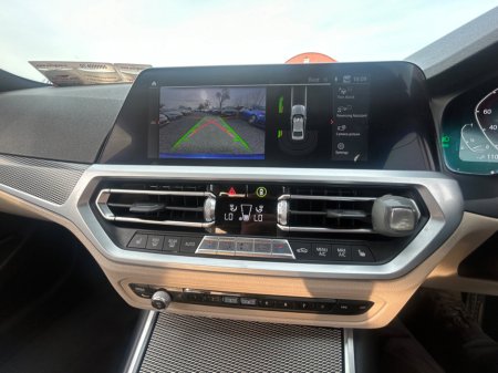 2019 BMW 3 Series - thumbnail 18