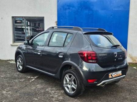 2019 Dacia Sandero Stepway - thumbnail 2