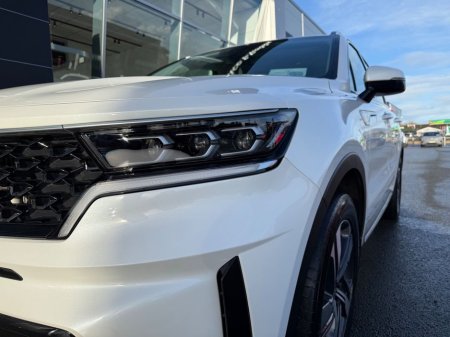 2023 Kia Sorento Phev K3 5DR Auto €46,500 thumbnail