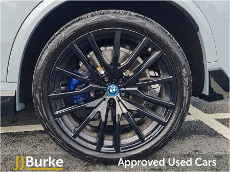 2025 BMW X5 - thumbnail 6