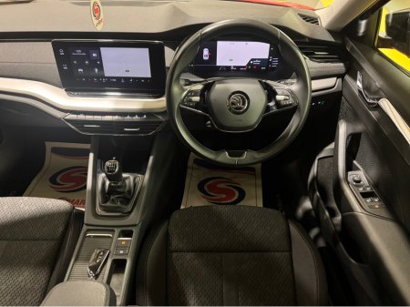 2021 Skoda Octavia Deposit Taken STYLE 2.0 TDI 115HP 5DR Black Edition Style Virtual Cockpit €23,950 thumbnail