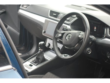 2023 Skoda Superb - thumbnail 12