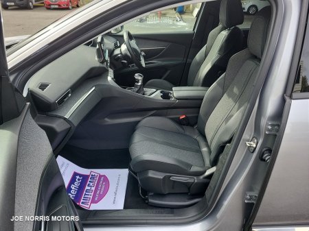 2021 Peugeot 5008 - thumbnail 2