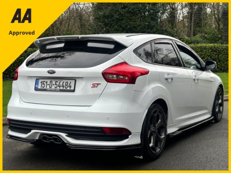 2015 Ford Focus 2.0 TDCI ST-3 185BHP 5DR €11,950