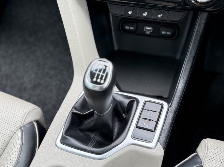 2022 Kia Sportage - thumbnail 27