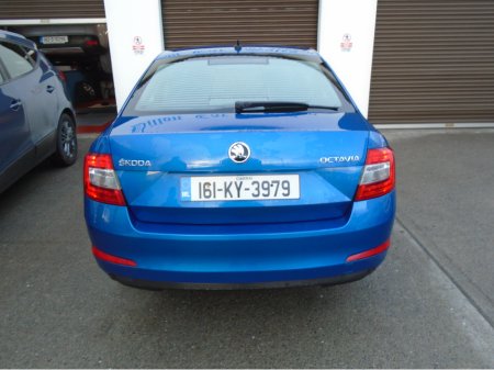 2016 Skoda Octavia 1.4 TSI SE L 150PS 5DR AUTO €11,999 thumbnail