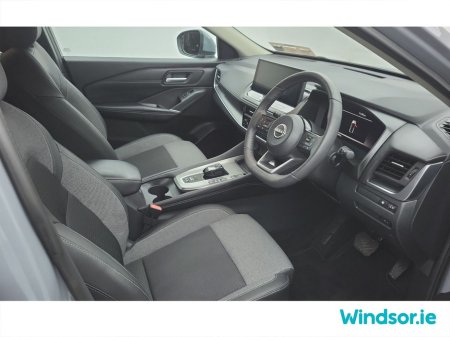 2025 Nissan Qashqai ePOWER QASHQAI SV PREMIUM €40,495 thumbnail