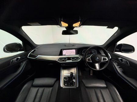 2021 BMW X5 45E M SPORT XDRIVE €56,990 thumbnail