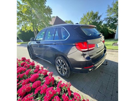 2017 BMW X5 - thumbnail 4