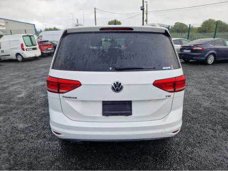 2017 Volkswagen Touran 1.4 TSI Comfortline Auto €16,500