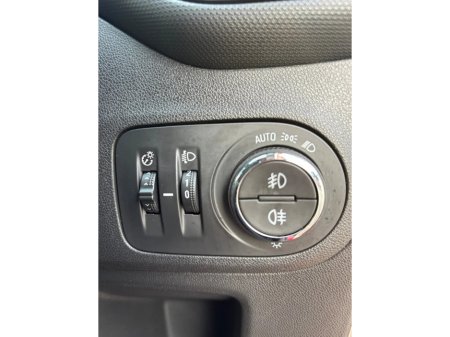 2022 Opel Crossland X 1.2i (83PS) 5 Speed SC €15,750 thumbnail