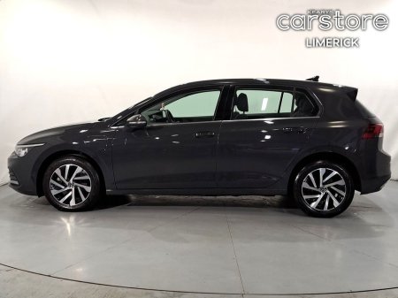 2023 Volkswagen Golf Golf Style Tsi E-Hybrid S-A Style TSi 204 DSG Auto BlueMotion PHEV 13kWh Start/Stop €29,880 thumbnail