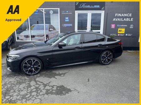 2022 BMW 5 Series - thumbnail 2