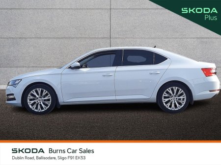 2023 Skoda Superb STYLE 2.0TDI 150HP €35,900 thumbnail