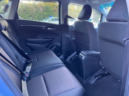 2016 Honda Fit F-PACKAGE 1.5 HYBRID // SERVICE HISTORY // REVERSE CAMERA // DIGITAL CLIMATE CONTROL €10,900 thumbnail