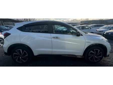 2019 Honda Vezel RS 1.5L Automatic Petrol Hybrid (7501) €19,995 thumbnail