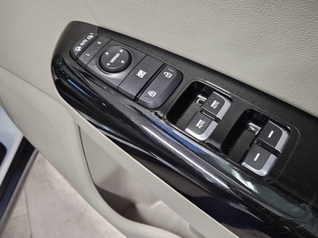 2018 Kia Sportage 1.7 PLATINUM S €16,950 thumbnail