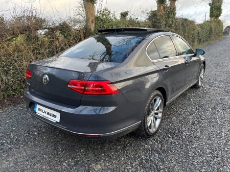 2019 Volkswagen Passat 2.0 TDI 150HP Comfortline DSG €19,998 thumbnail