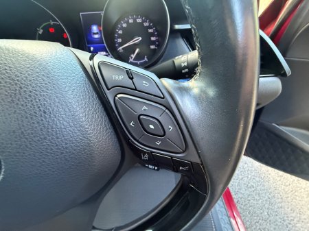 2019 Toyota C-HR - thumbnail 21