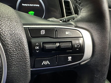 2024 Kia Sportage Self Charging Hybrid 30th Anniversary Edition HEV 241 €39,250 thumbnail