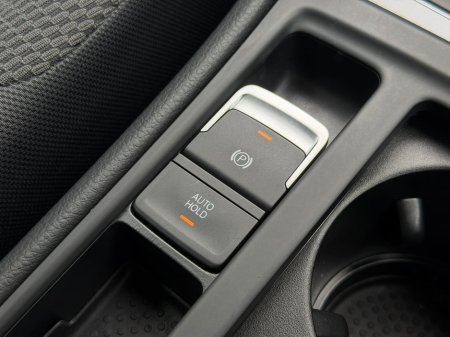 2018 Volkswagen Golf (182) 1.2 TSI COMFORTLINE TECH EDITION €21,450 thumbnail