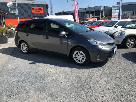 2017 Toyota Prius 7 SEATER ALPHA PRIUS PLUS HYBRID AUTO €16,950