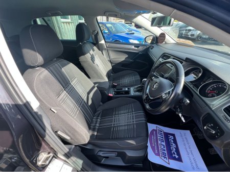 2015 Volkswagen Golf - thumbnail 9