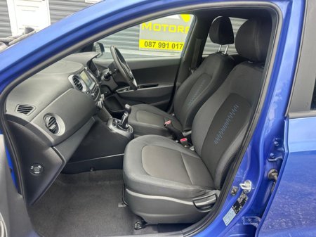 2018 Hyundai i10 - thumbnail 15