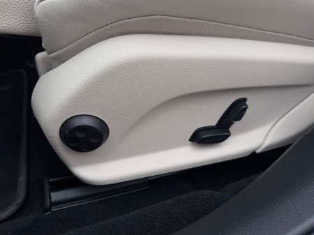 2016 Mercedes-Benz E Class 220 D AVANTGARDE 4DR AUTO €19,800 thumbnail