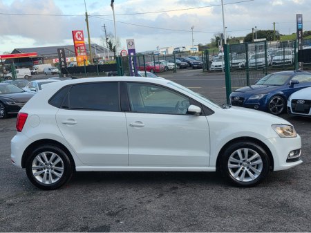 2016 Volkswagen Polo ( 162 REG 1.2 TSI PRIVACY GLASS ALLOYS REV CAMERA MULTIFUNCTION STEERING WHEEL LOW TAX BAND €13,500 thumbnail