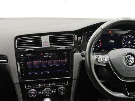 2018 Volkswagen Golf - thumbnail 12