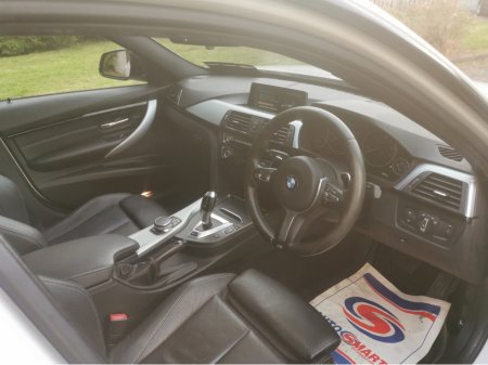 2017 BMW 3 Series - thumbnail 11