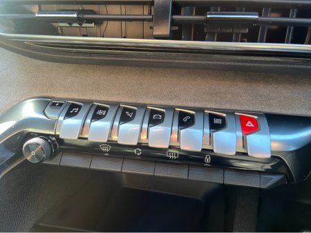 2024 Peugeot 3008 - thumbnail 16