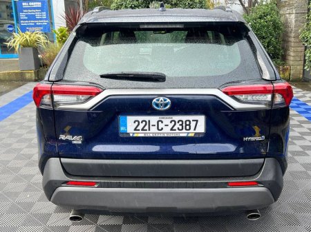 2022 Toyota Rav4 LUNA 2.5 HYBRID // PARKING SENSORS // DIGITAL CLUSTER // DUAL ZONE CLIMATE CONTROL €32,900 thumbnail