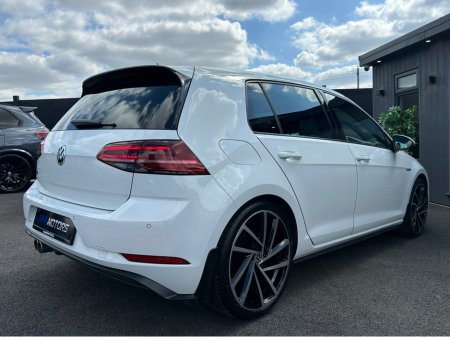2017 Volkswagen Golf GTD 184PS 5DR AUTO €21,750 thumbnail